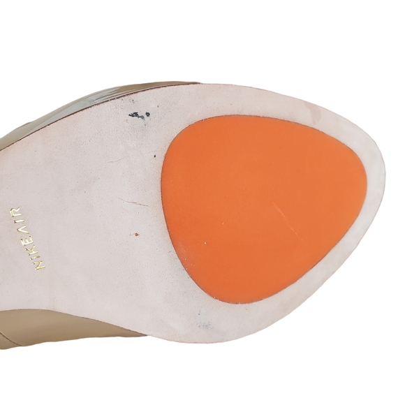 Cole Haan Chelsea Platform Patent Leather Nude Pumps Heels 9.5B - Picture 9 of 10